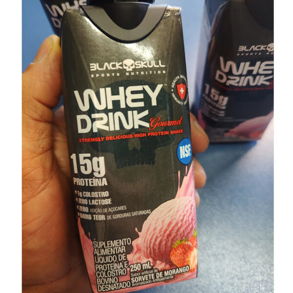 whey-drink-gourmet-black-skull-sorvete-de-morango